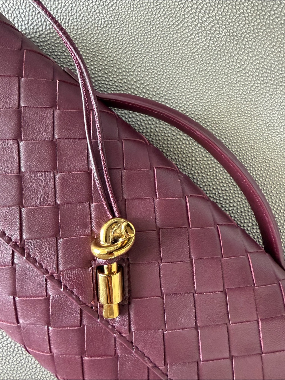 Bottega Veneta Long Andiamo Clutch Bag with Handle - Picture 2 of 12